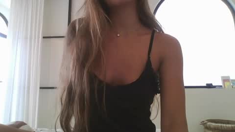 katarina  online show from May 9, 7:14 am
