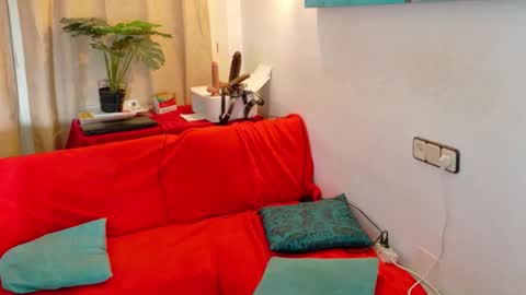 Ivonne online show from June 5, 9:37 am