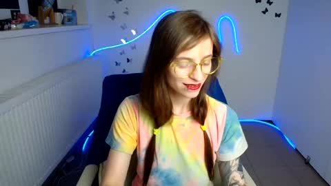 Ivy online show from August 8, 9:58 pm