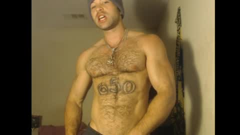 izak144 online show from May 5, 4:41 am