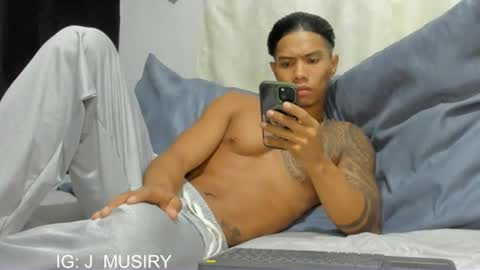 i am juan musiry independent model  online show from July 30, 9:10 am