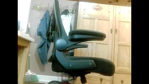 jacktoome383324 online show from June 6, 11:49 am