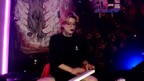Alex and Venus online show from July 25, 11:02 pm