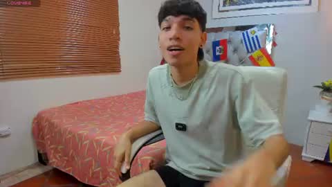jake_falcon online show from July 18, 11:56 am