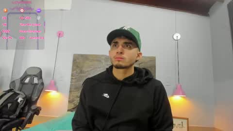 james_06_ online show from May 31, 11:53 am