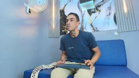 James online show from June 4, 9:21 pm