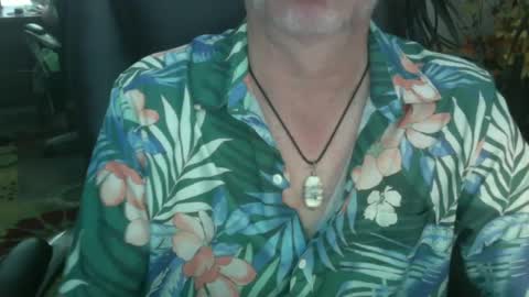 jamesray722 online show from July 5, 10:50 pm