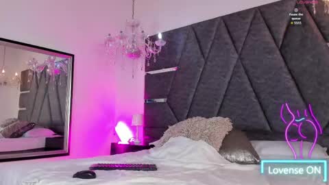 janna_foxx online show from May 29, 4:43 am