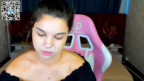 Jasmine Burke online show from July 25, 2:20 am