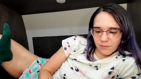 jasmineelizabeth online show from January 26, 3:25 pm