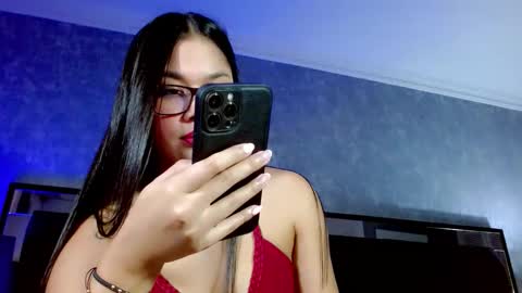 Jazmin online show from May 20, 10:05 pm