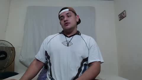 jason_boy_ online show from May 31, 6:45 am