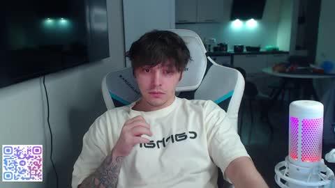 Jayce online show from May 13, 4:38 pm