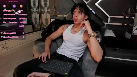Jay Taylor online show from April 25, 1:41 pm