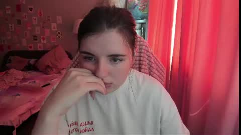 jenniferka online show from June 29, 3:14 am