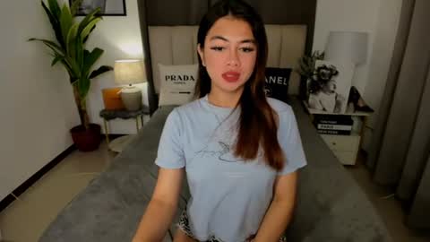 Jess online show from July 12, 9:18 pm