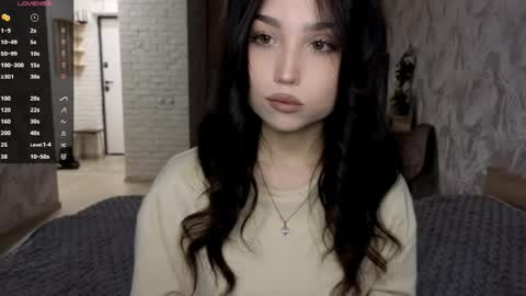 I am Gina ntmu Lets hit 10 Thumbs Up together online show from May 15, 9:18 am