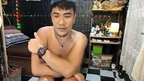 jherry26 online show from May 6, 10:43 am