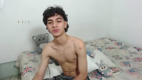 jhonay__cute online show from August 6, 8:45 am