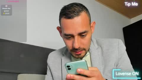 Jhony Alzate online show from May 30, 2:54 am