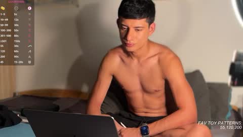 jim_dancer online show from June 30, 4:50 pm