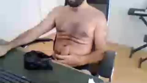 joaodias_18 online show from July 15, 5:17 pm
