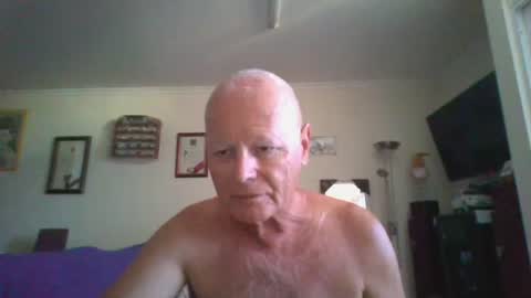 johndesnudado online show from July 18, 9:55 am