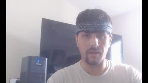 Jonny Bans online show from August 4, 6:26 pm
