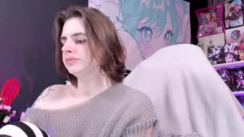 Rose online show from May 12, 4:49 pm