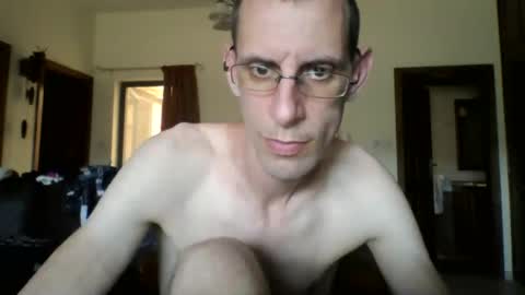 jos39a online show from June 20, 12:11 pm