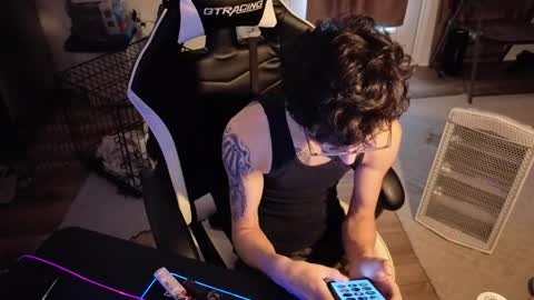 Josef online show from May 24, 6:03 pm