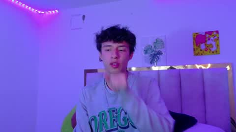 juanmres online show from May 31, 7:37 pm