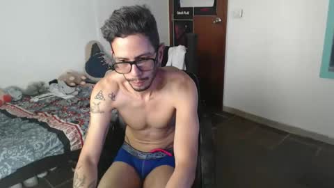 Julfigo online show from May 21, 6:47 pm