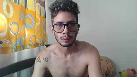 Julfigo online show from May 7, 6:47 pm