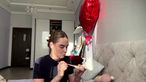 Meris online show from July 17, 3:58 pm