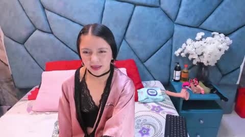 Julieta online show from June 17, 3:33 am