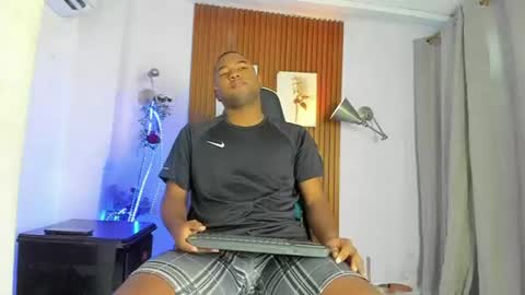 kael_noil online show from July 9, 11:36 am