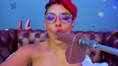 kaira_mosse_ online show from June 4, 2:34 pm