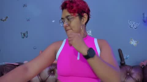 kaira_mosse_ online show from May 6, 10:54 am