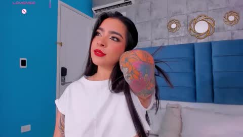 Kamila Betancourt online show from May 8, 4:34 pm
