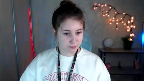 kamilla_love_ online show from May 7, 2:02 pm