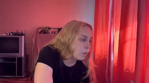 Lizzie online show from August 6, 11:41 am