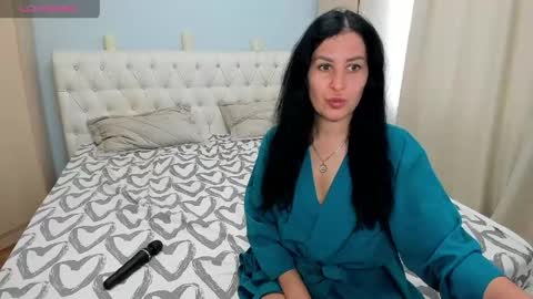 KarensVIP online show from May 6, 7:47 am