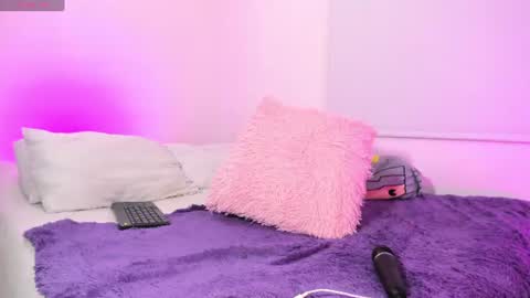 Karlyy  online show from July 7, 6:47 am