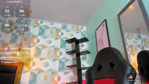 karolagrey online show from May 15, 3:37 am