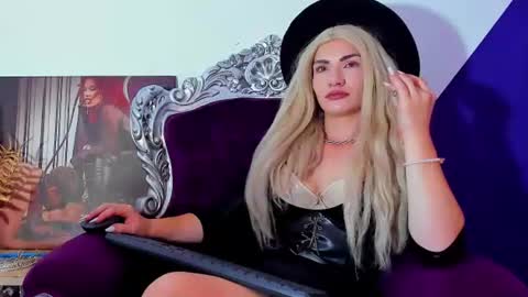 Miss K. online show from July 16, 4:27 am