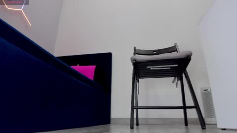kat__cat online show from May 9, 8:31 am