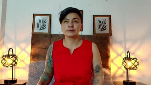 kat paradisse online show from May 20, 12:11 pm