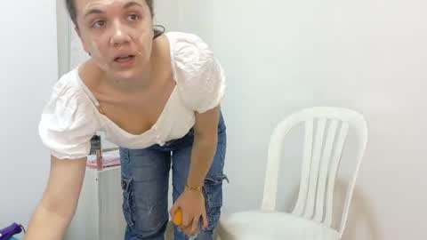 . . KATIA . . online show from June 15, 7:17 pm