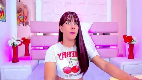 KattyJener online show from May 24, 9:10 pm